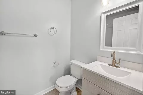 Bath - 2125 Wainwright Ct #2C, Frederick, MD 21702 photo 2 of 3