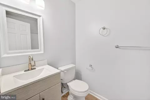 Bath - 2125 Wainwright Ct #2C, Frederick, MD 21702 photo 1 of 3