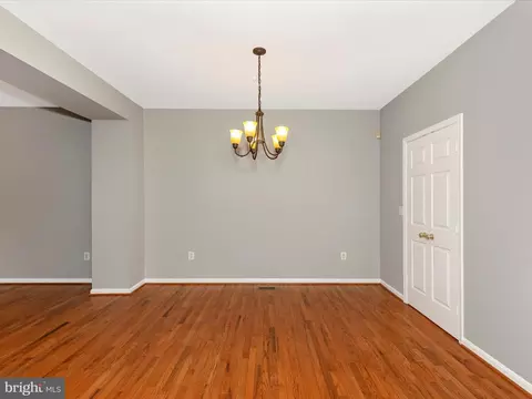 2209 Garden Ln, Frederick, MD 21701 photo 11