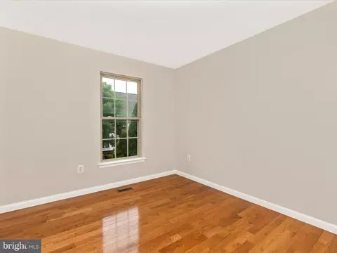 2209 Garden Ln, Frederick, MD 21701 photo 35