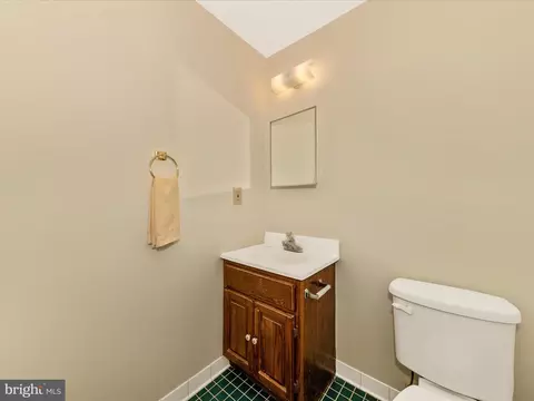 1851 Dulaney Ct, Frederick, MD 21702 photo 16