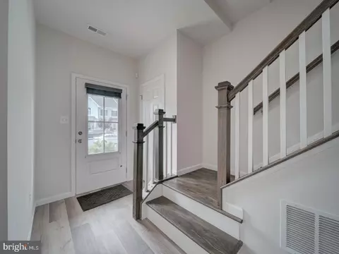 1302 Pedigree St, Frederick, MD 21702 photo 9
