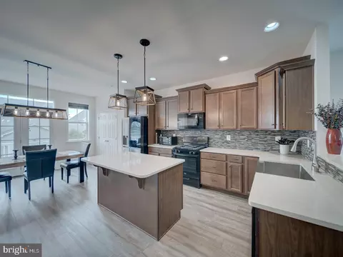 1302 Pedigree St, Frederick, MD 21702 photo 11