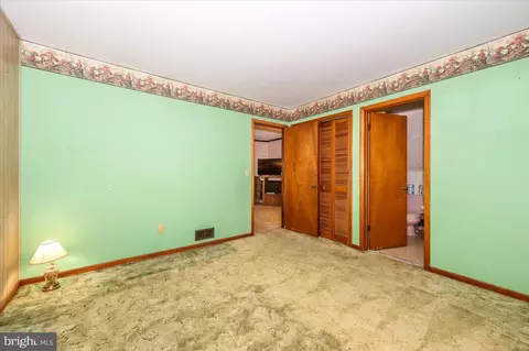 Bedroom - 6109 Ford Rd, Frederick, MD 21702 photo 2 of 4