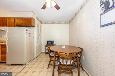 Dining - 6109 Ford Rd, Frederick, MD 21702 photo 1 of 8