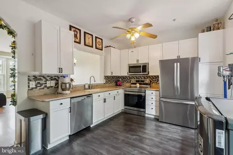 Kitchen - 7140 Ladd Cir, Frederick, MD 21703 photo 1 of 2