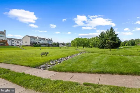 View/Area - 7140 Ladd Cir, Frederick, MD 21703 photo 1 of 2