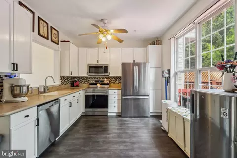 Kitchen - 7140 Ladd Cir, Frederick, MD 21703 photo 2 of 2