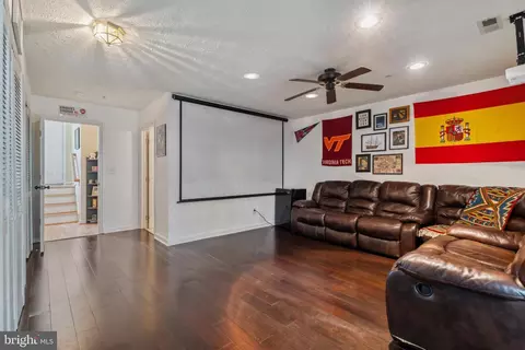 Entry Way - 7140 Ladd Cir, Frederick, MD 21703 photo 3 of 3