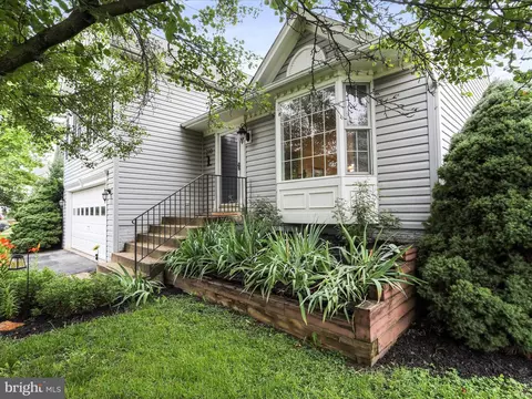 210 Silver Stone Dr, Walkersville, MD 21793