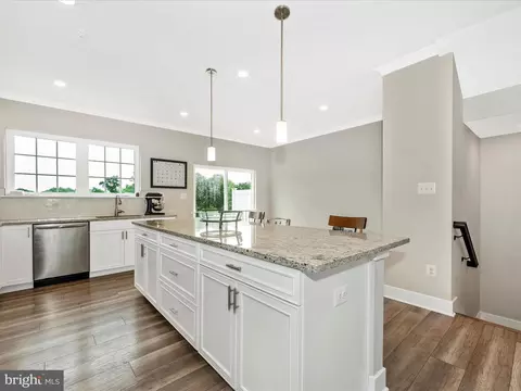 Kitchen - 1426 Clingmans Dome Dr, Frederick, MD 21702 photo 3 of 9