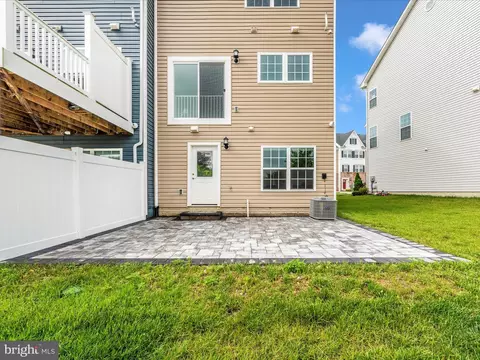 Exterior - 1426 Clingmans Dome Dr, Frederick, MD 21702 photo 8 of 15