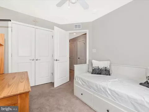 Bedroom - 1426 Clingmans Dome Dr, Frederick, MD 21702 photo 8 of 8