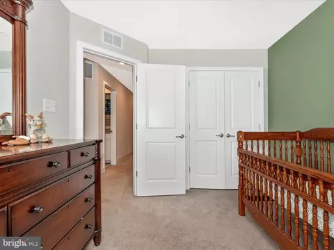 Bedroom - 1426 Clingmans Dome Dr, Frederick, MD 21702 photo 6 of 8
