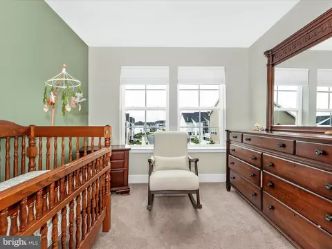 Bedroom - 1426 Clingmans Dome Dr, Frederick, MD 21702 photo 5 of 8