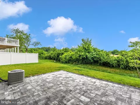 Exterior - 1426 Clingmans Dome Dr, Frederick, MD 21702 photo 6 of 15
