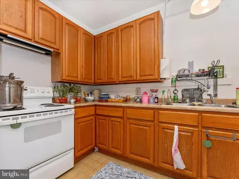 Kitchen - 21 E A St, Brunswick, MD 21716 photo 6 of 6