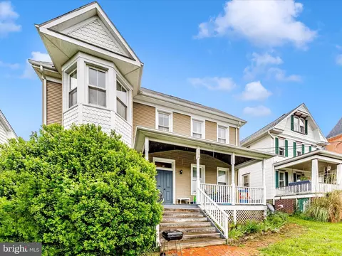 Exterior - 21 E A St, Brunswick, MD 21716 photo 12 of 14