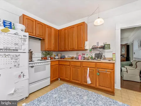 Kitchen - 21 E A St, Brunswick, MD 21716 photo 5 of 6