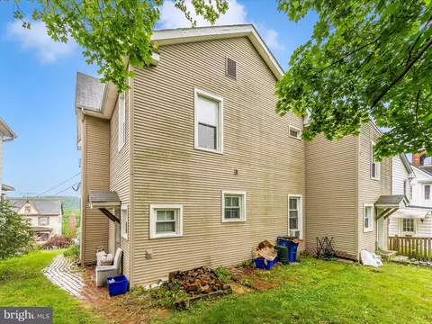 Exterior - 21 E A St, Brunswick, MD 21716 photo 4 of 14