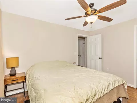 Bedroom - 5421 Bartonsville Rd, Frederick, MD 21704 photo 3 of 7