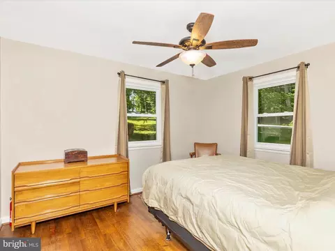 Bedroom - 5421 Bartonsville Rd, Frederick, MD 21704 photo 1 of 7