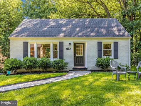 Exterior - 5421 Bartonsville Rd, Frederick, MD 21704 photo 2 of 11