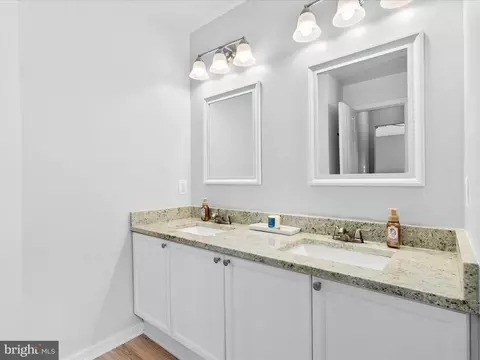 Bath - 2116 Bristol Dr #16, Frederick, MD 21702 photo 1 of 3