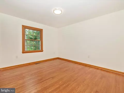 Bedroom - 8013 Meadowview Dr, Frederick, MD 21702 photo 4 of 9