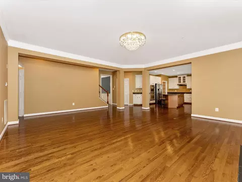 Living - 1936 Moran Dr, Frederick, MD 21702 photo 5 of 6