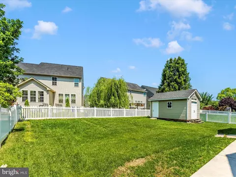 Exterior - 1936 Moran Dr, Frederick, MD 21702 photo 5 of 13