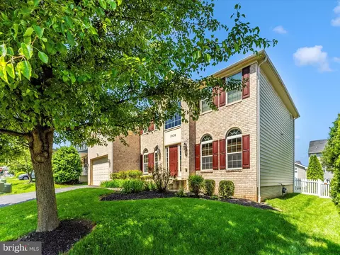 Exterior - 1936 Moran Dr, Frederick, MD 21702 photo 8 of 13