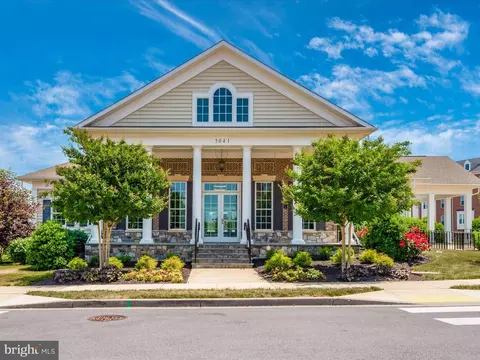 Exterior - 7114 Proclamation Pl, Frederick, MD 21703 photo 10 of 12