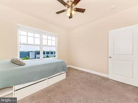 Bedroom - 7114 Proclamation Pl, Frederick, MD 21703 photo 9 of 10