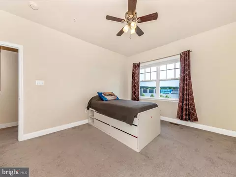 Bedroom - 7114 Proclamation Pl, Frederick, MD 21703 photo 4 of 10