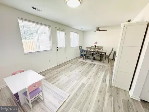 Dining - 6757 Brace Ct, Frederick, MD 21703 photo 4 of 4