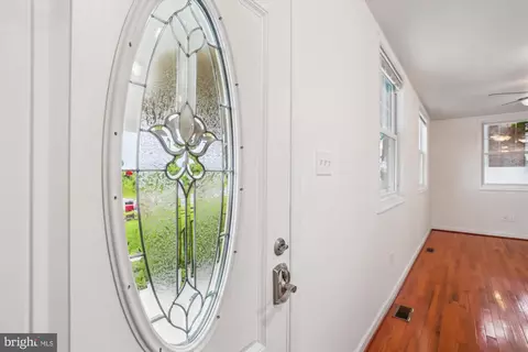 Entry Way - 11008 Liberty Rd, Frederick, MD 21701 photo 1 of 5