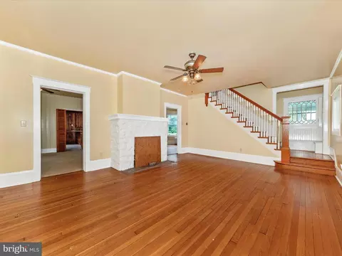 Living - 5830 Rowland Hill Rd, Cascade, MD 21719 photo 1 of 11