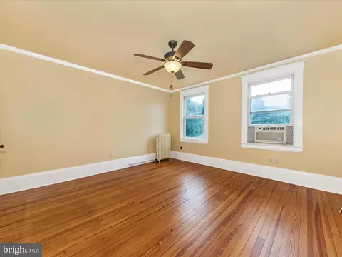 Bedroom - 5830 Rowland Hill Rd, Cascade, MD 21719 photo 3 of 8
