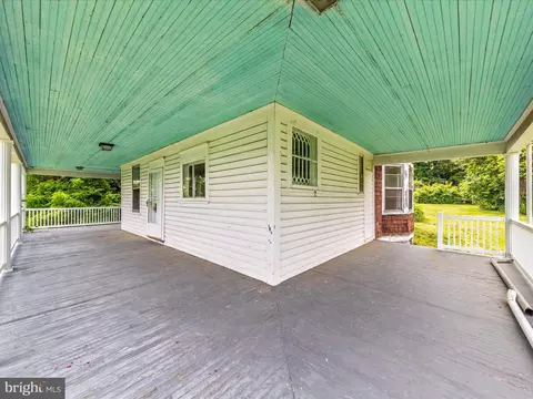 Exterior - 5830 Rowland Hill Rd, Cascade, MD 21719 photo 10 of 10