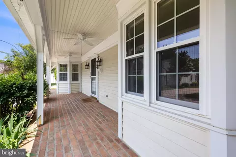 823 Dunbrooke Ct, Frederick, MD 21701 photo 7
