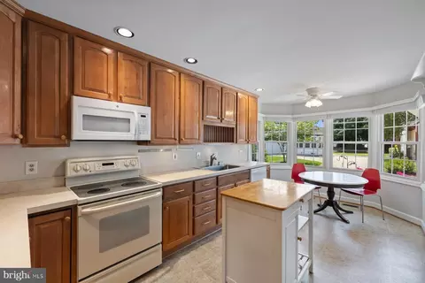 823 Dunbrooke Ct, Frederick, MD 21701 photo 17