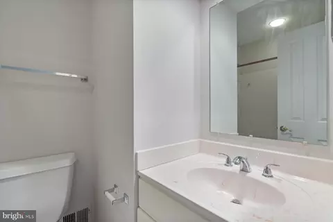 823 Dunbrooke Ct, Frederick, MD 21701 photo 37
