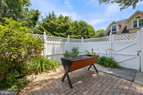 823 Dunbrooke Ct, Frederick, MD 21701 photo 24