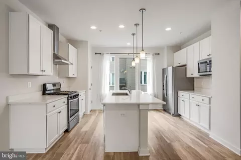 Kitchen - 1414 Bexley Ln, Frederick, MD 21701 photo 1 of 2