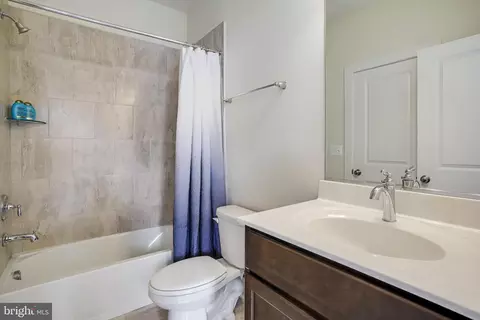 Entry Way - 1414 Bexley Ln, Frederick, MD 21701 photo 3 of 3