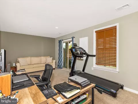 6540 Newton Dr, Frederick, MD 21703 photo 37