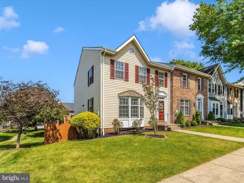 Exterior - 8011 Lighthouse Lndg, Frederick, MD 21701 photo 5 of 21