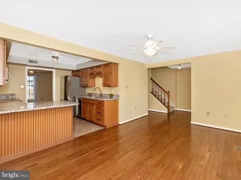 Living - 8011 Lighthouse Lndg, Frederick, MD 21701 photo 2 of 10