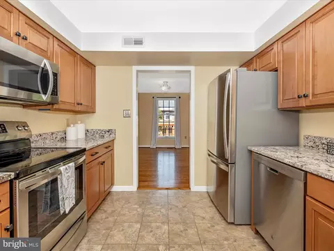 Kitchen - 8011 Lighthouse Lndg, Frederick, MD 21701 photo 2 of 6